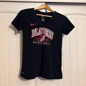 Portland Trailblazers T Shirt Women Small Black Short Sleeve Nike Blazers V Neck